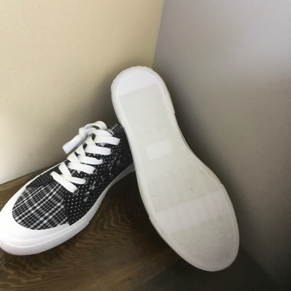 Rocket Dog shoes